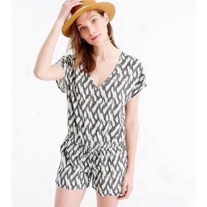 J. Crew Grey & White Ikat Print Tie Waist Romper Size XS